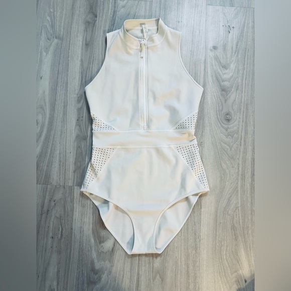 Lululemon Wild Abandon One Piece Swimsuit – White Zipper – Size 8 - Picture 7 of 10